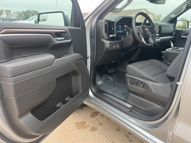 New 2026 Chevrolet Silverado 1500 LT image 13