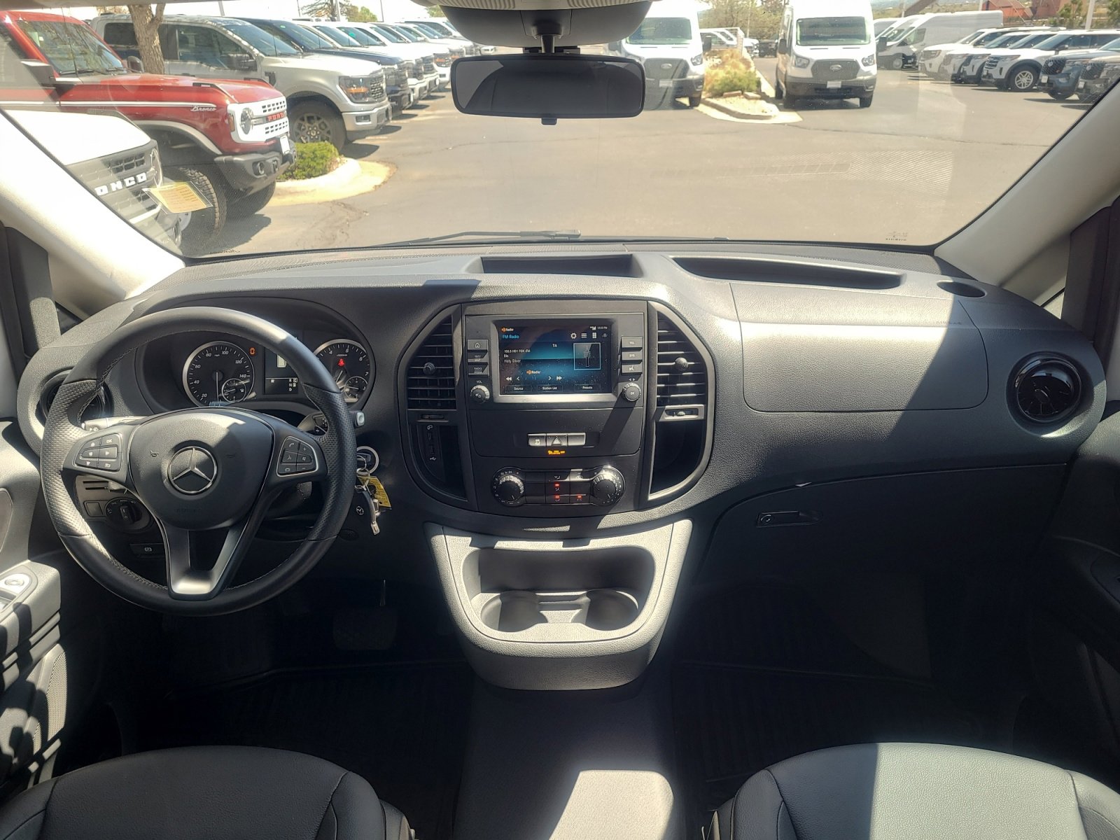 Used 2023 Mercedes-Benz Metris image 20