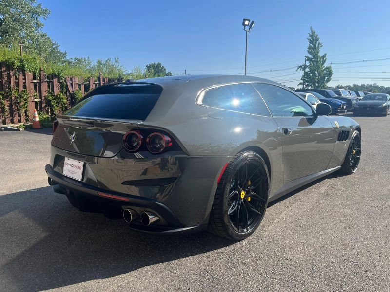 Used 2018 Ferrari GTC4Lusso AWD/4WD image 7