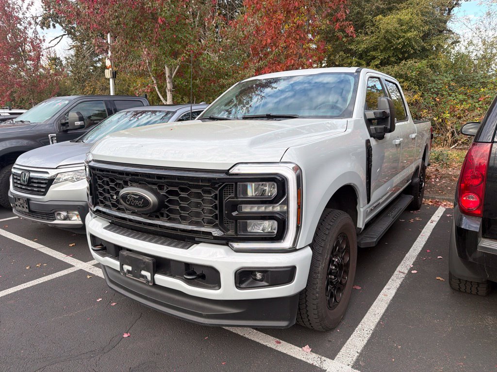 Used 2025 Ford F350 XLT w/ Black Appearance Package AWD/4WD image 1