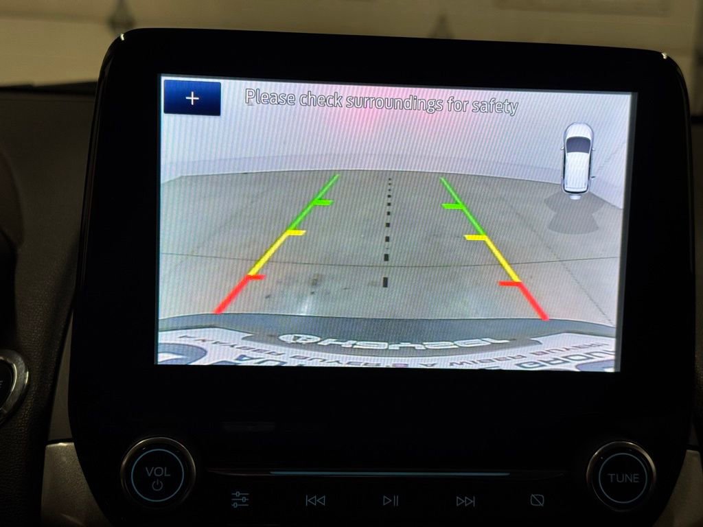 Used 2020 Ford EcoSport SE image 9