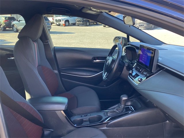 Used 2025 Toyota Corolla SE image 11