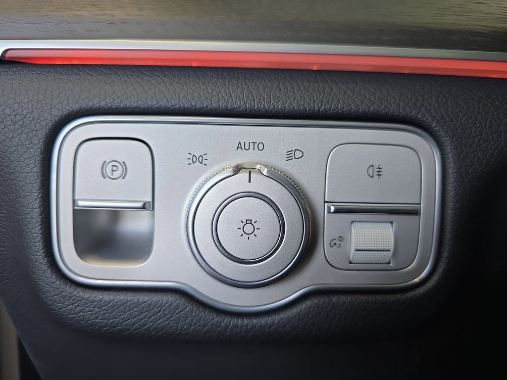 Certified 2024 Mercedes-Benz GLS 450 4MATIC image 27