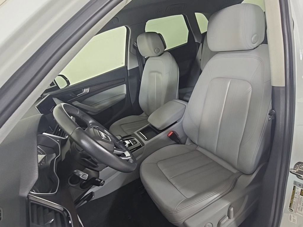 Used 2021 Audi Q5 2.0T Premium image 17