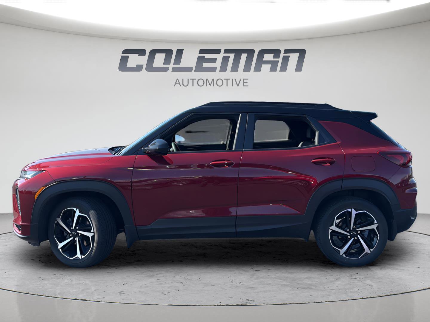 Used 2023 Chevrolet TrailBlazer RS w/ Convenience Package image 2