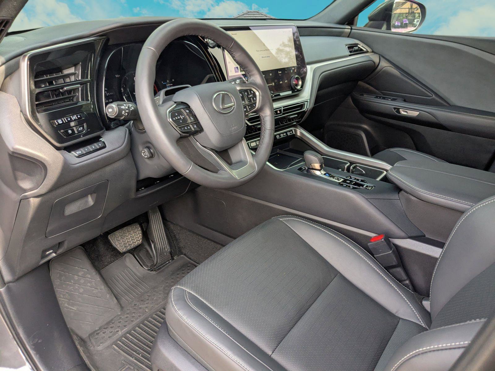 Certified 2025 Lexus TX 350 AWD w/ Technology Package image 6