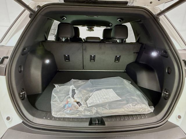 New 2026 Chevrolet Equinox LT w/ Convenience Package II image 27