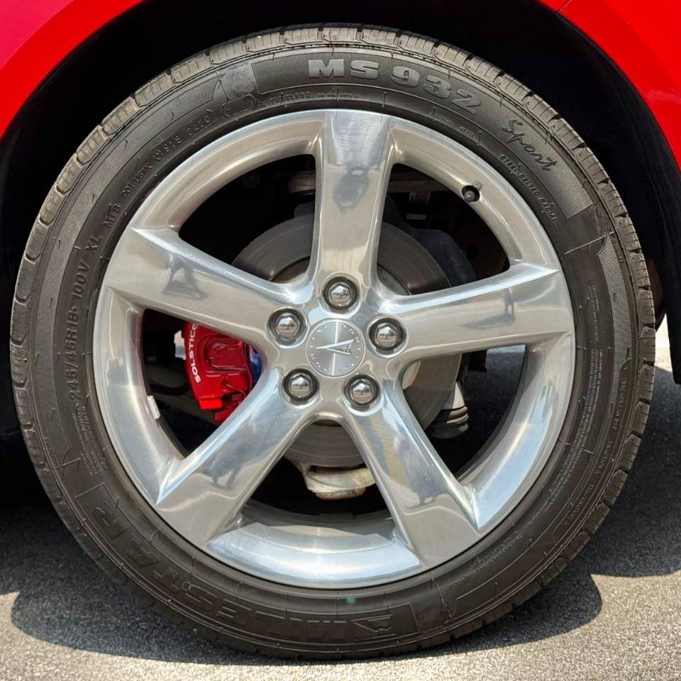 Used 2006 Pontiac Solstice Convertible w/ Premium Package RWD image 17