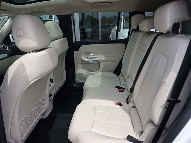 New 2025 Mercedes-Benz GLB 250 image 5
