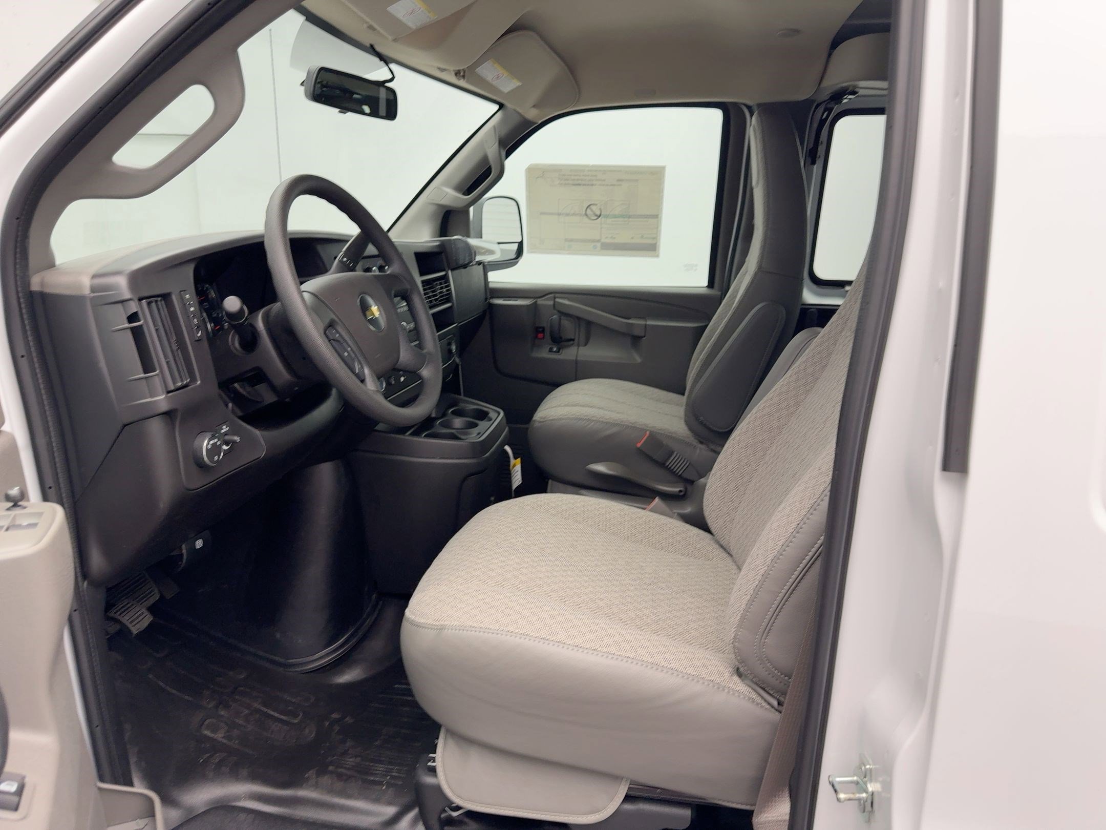 New 2025 Chevrolet Express 2500 Extended w/ Driver Convenience Package image 5