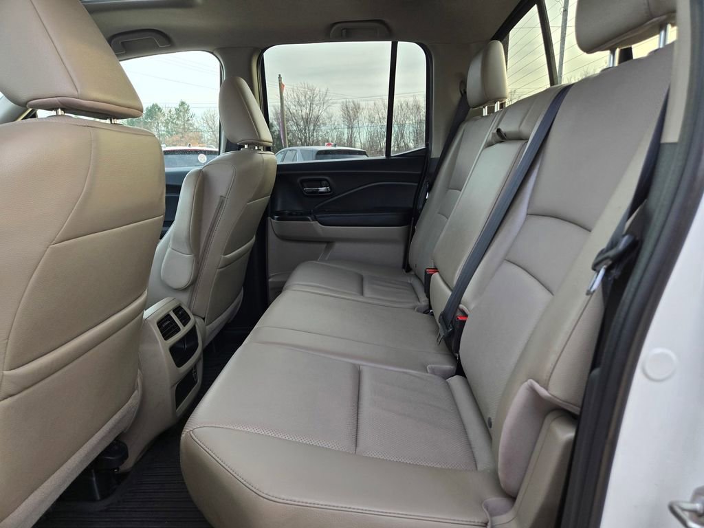 Used 2019 Honda Ridgeline RTL-E image 32
