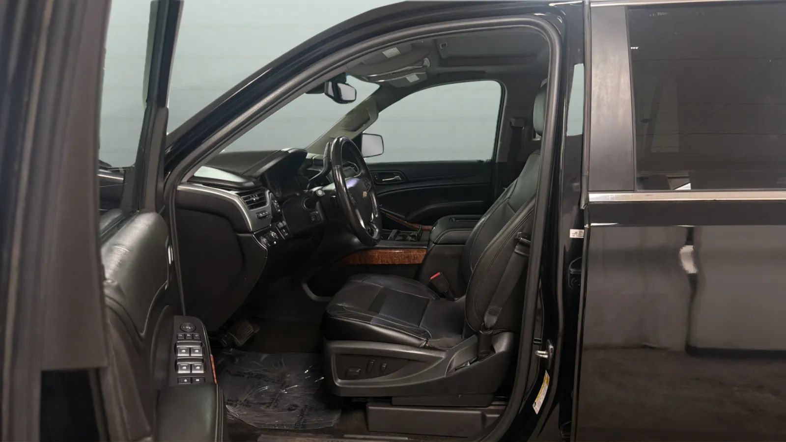 Used 2018 Chevrolet Tahoe Premier RWD image 21