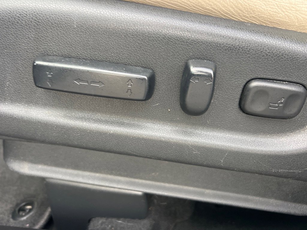 Used 2016 Honda CR-V EX-L image 25