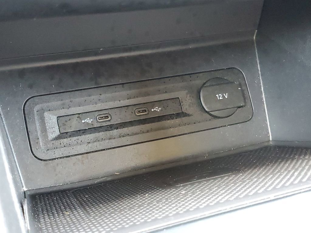 Used 2021 Volkswagen Atlas SE image 23