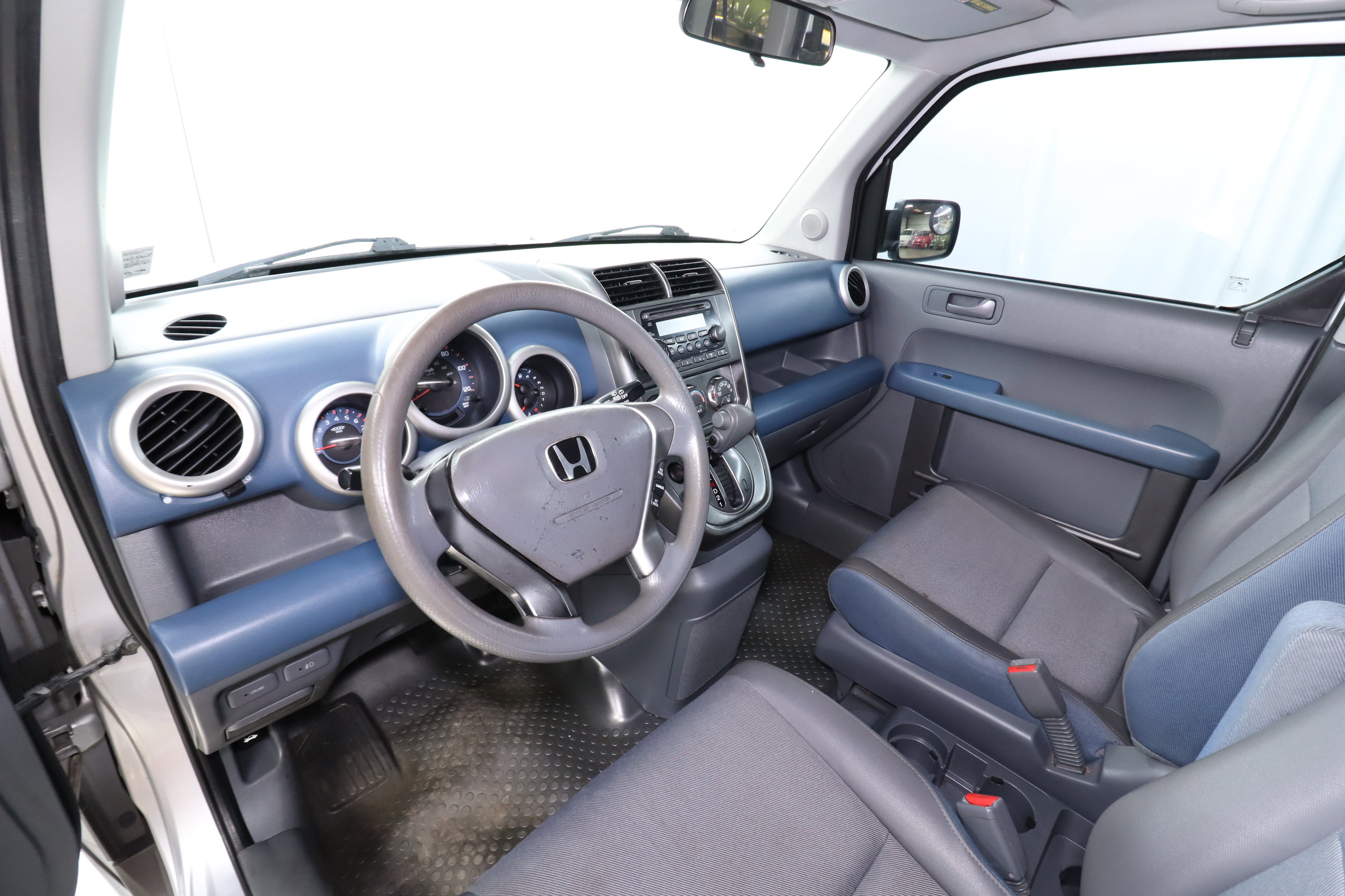 Used 2003 Honda Element EX image 9