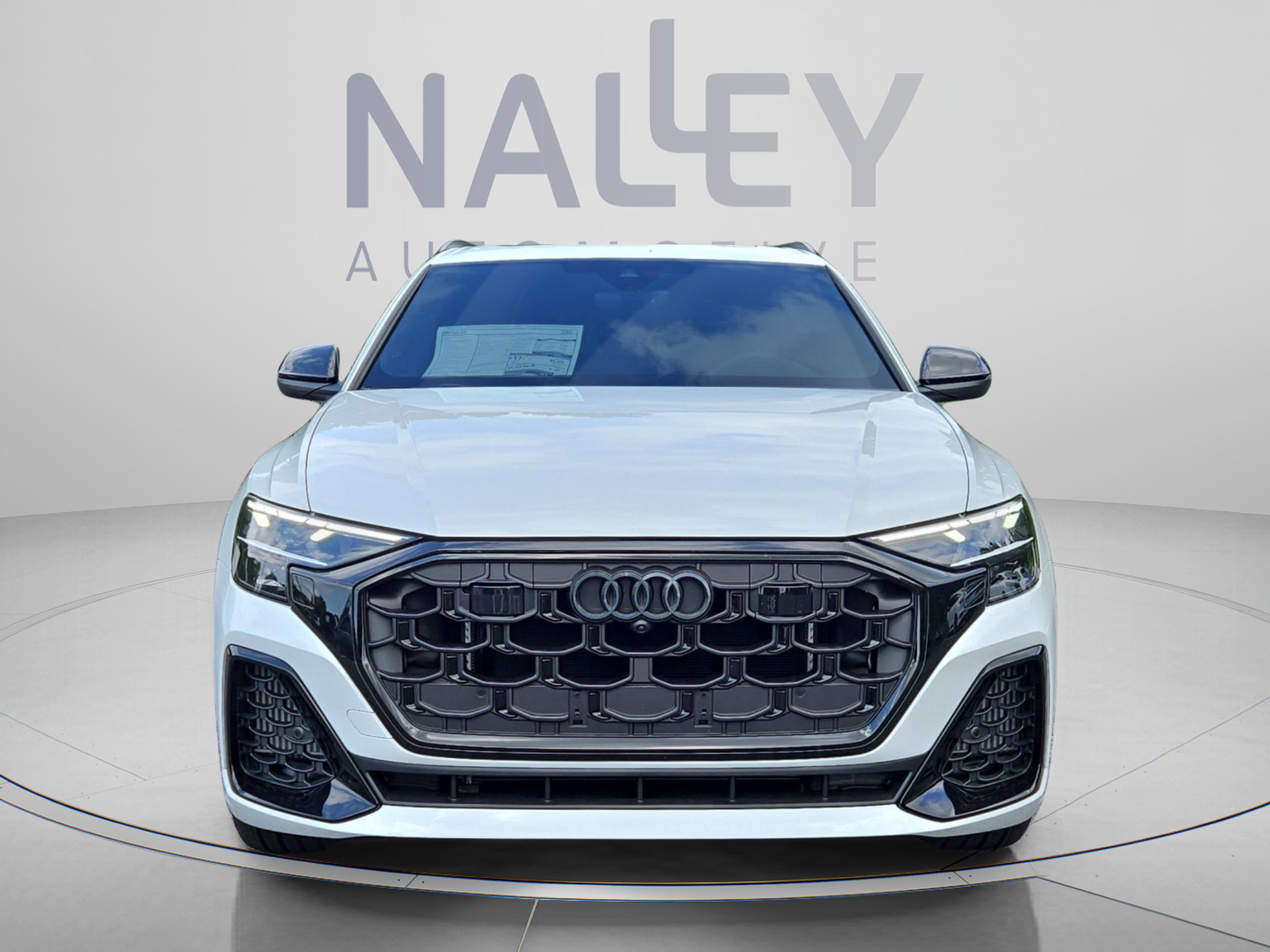 New 2025 Audi SQ8 Premium Plus image 9