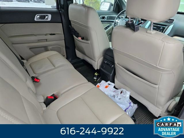Used 2015 Ford Explorer XLT w/ Equipment Group 202A image 32