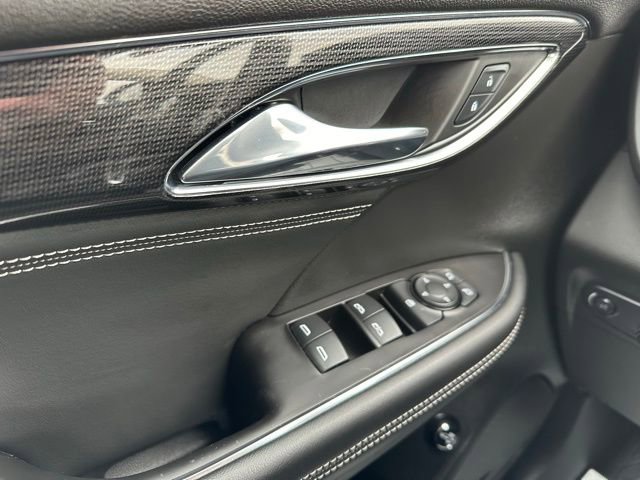 Used 2023 Buick Envision Preferred w/ Sport Touring Package image 34