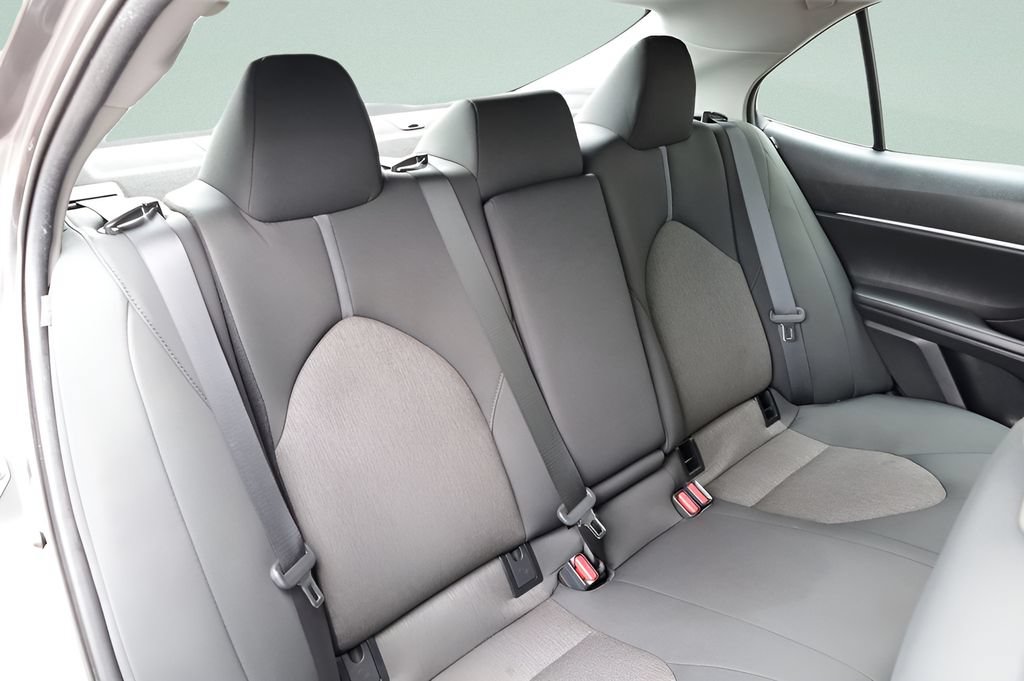 Certified 2023 Toyota Camry LE FWD image 25