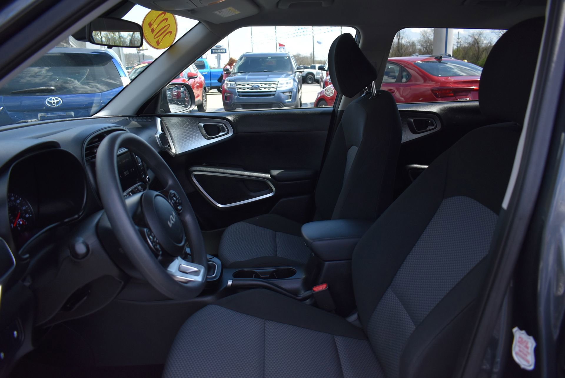 Used 2022 Kia Soul LX w/ Technology Package image 14