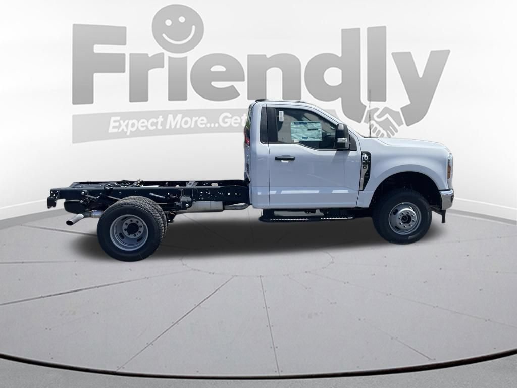 New 2026 Ford F350 XL w/ XL Chrome Package AWD/4WD image 4