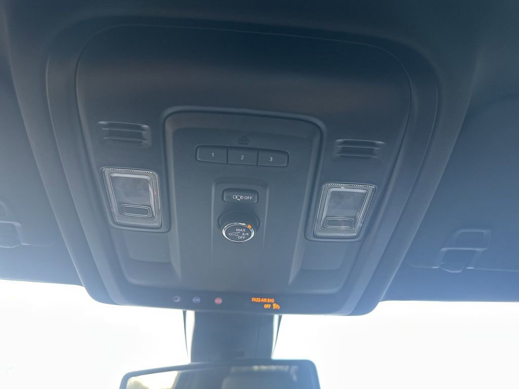 Used 2021 Chevrolet Tahoe Z71 AWD/4WD image 8