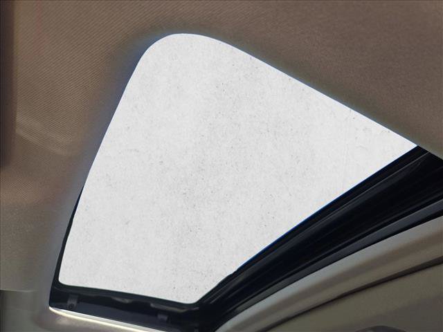 Used 2022 Honda HR-V EX-L image 13