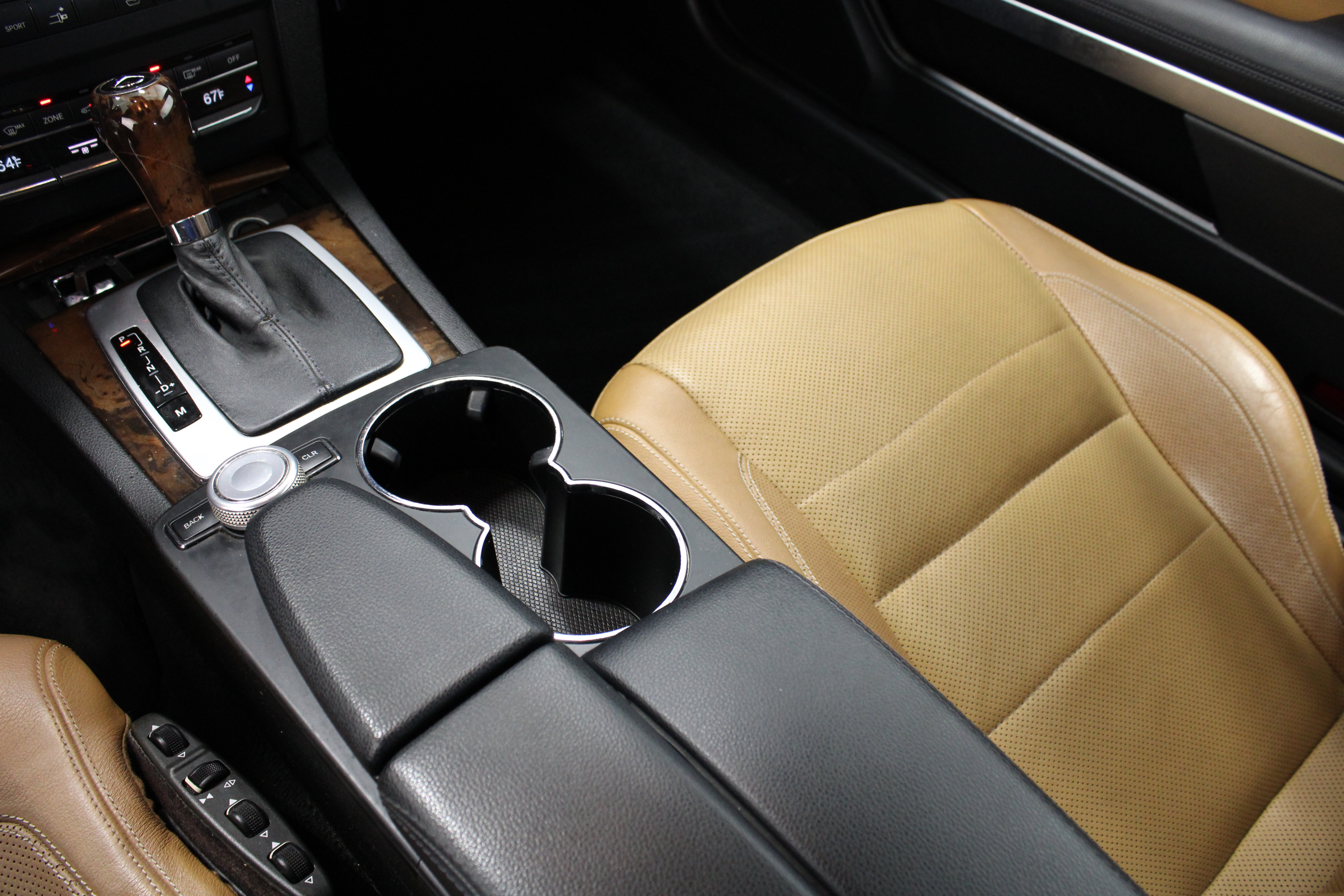 Used 2011 Mercedes-Benz E 550 Cabriolet image 16
