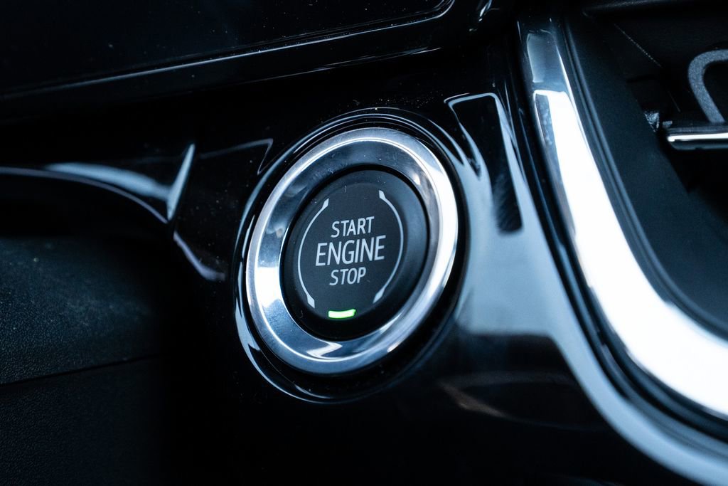 New 2025 Chevrolet Trax RS w/ Driver Confidence Package image 29