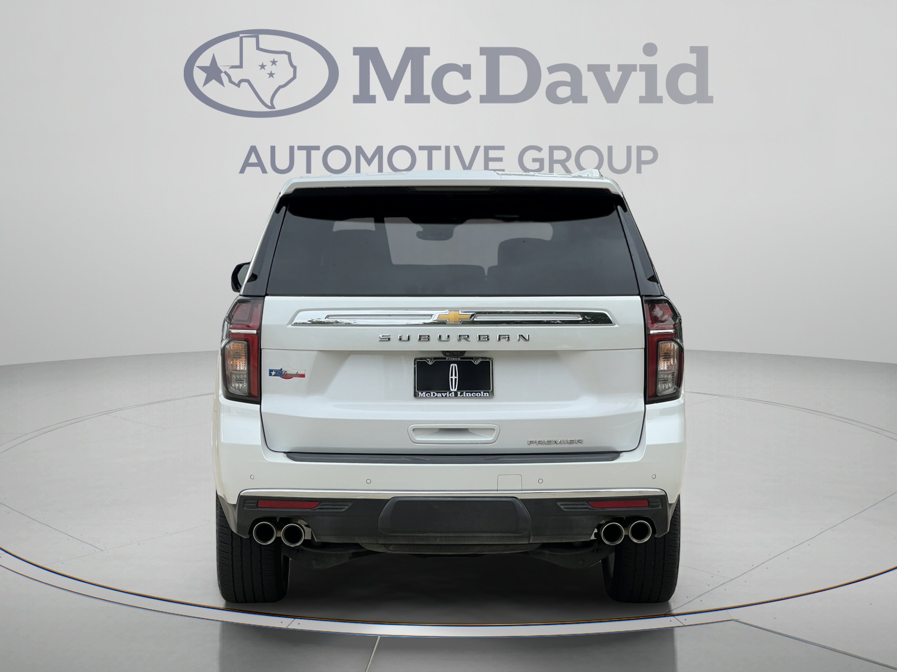 Used 2023 Chevrolet Suburban Premier w/ Premium Package RWD image 6
