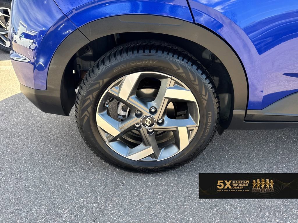 Certified 2023 Hyundai Venue SEL image 13