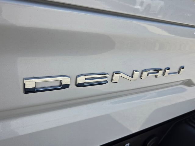 Used 2024 GMC Sierra 1500 Denali Ultimate AWD/4WD image 19