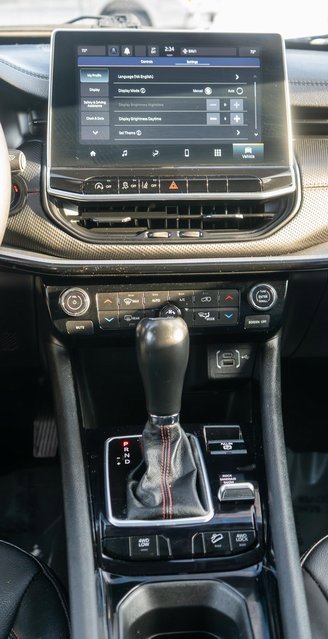 Used 2022 Jeep Compass Trailhawk image 16