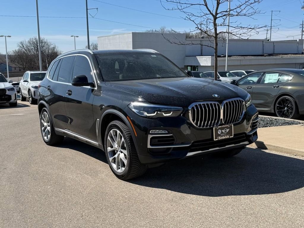 Used 2019 BMW X5 xDrive40i w/ Convenience Package AWD/4WD image 1