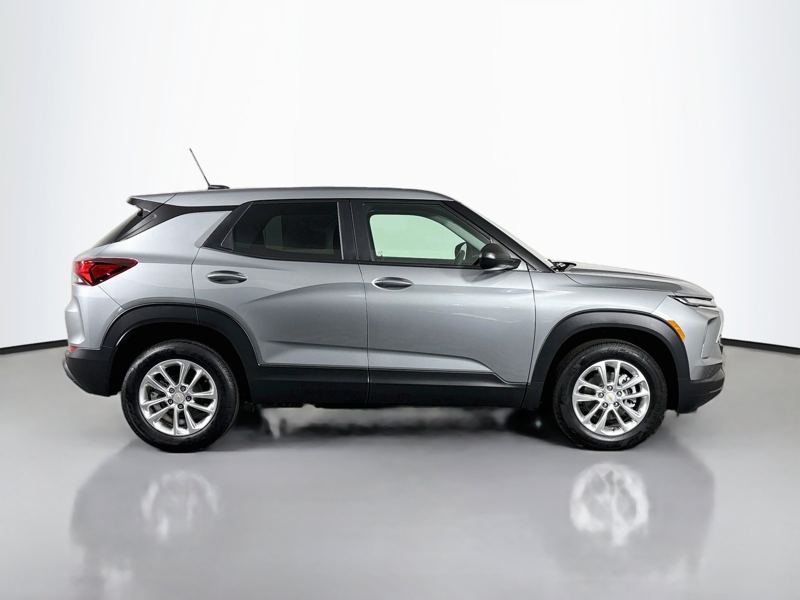 New 2026 Chevrolet TrailBlazer LS w/ LS Convenience Package AWD/4WD image 11