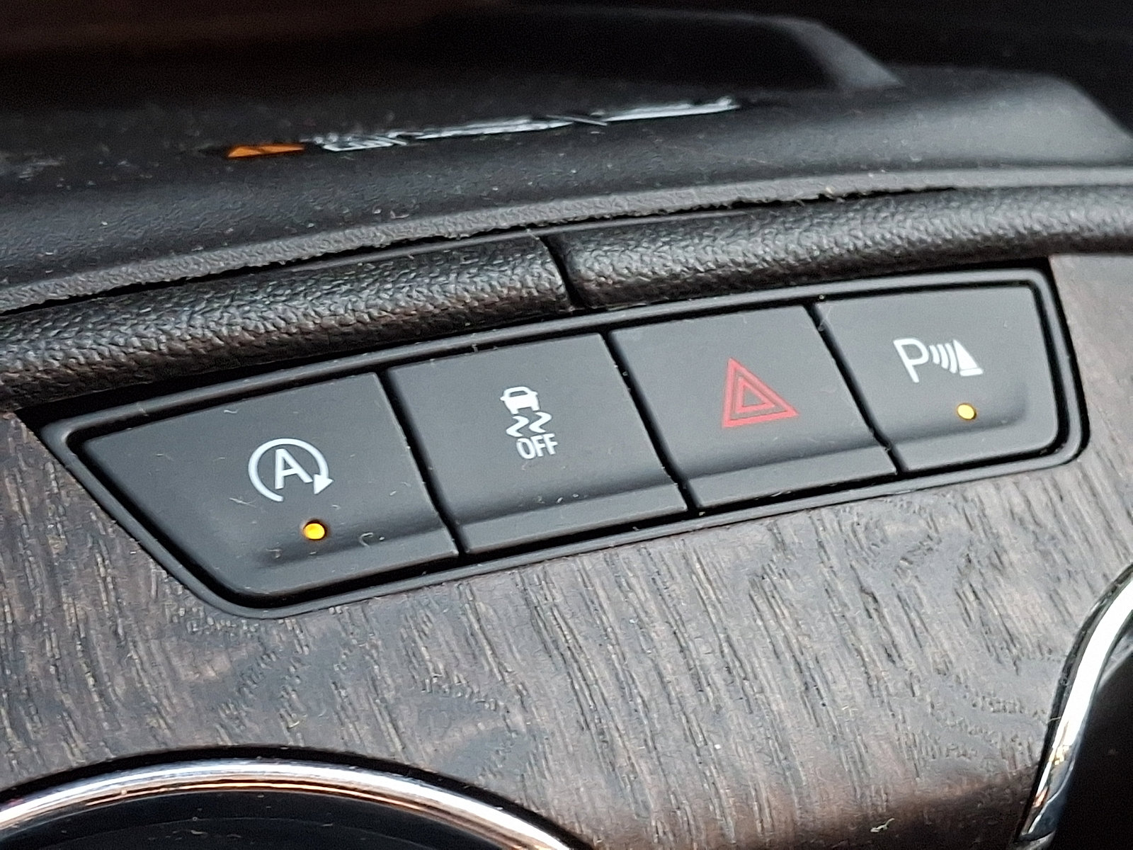 Certified 2023 GMC Acadia Denali w/ Black Diamond Edition image 26