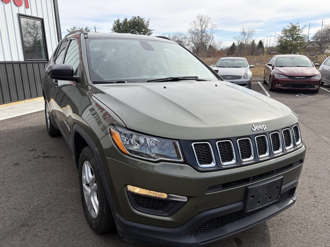 Used 2017 Jeep Compass Sport w/ Cold Weather Group image 3