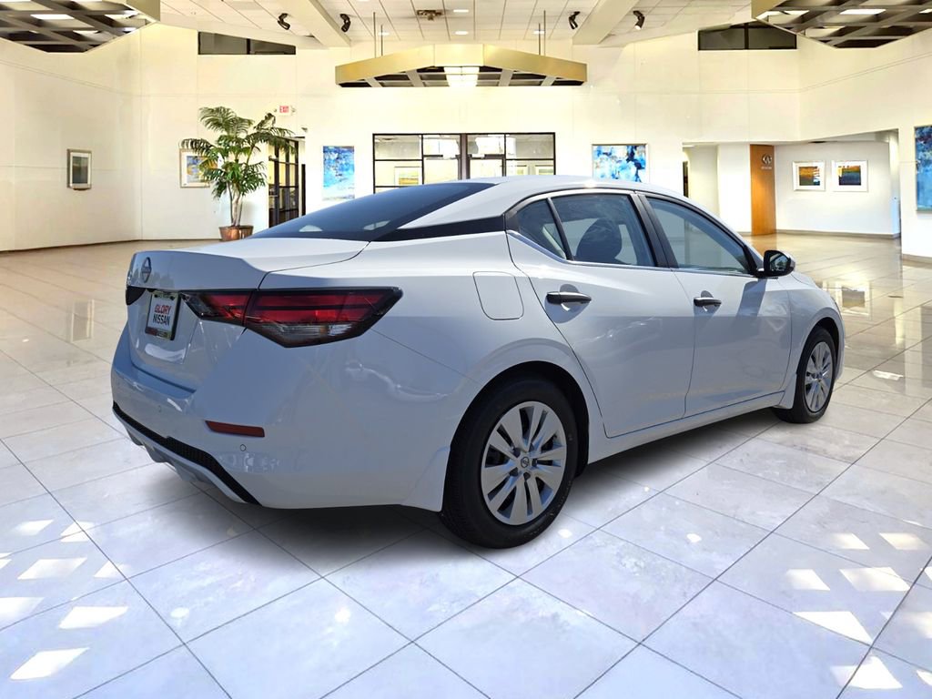 New 2025 Nissan Sentra S image 4