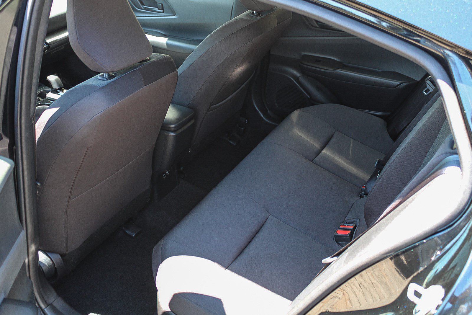 Certified 2025 Toyota Prius LE AWD/4WD image 20