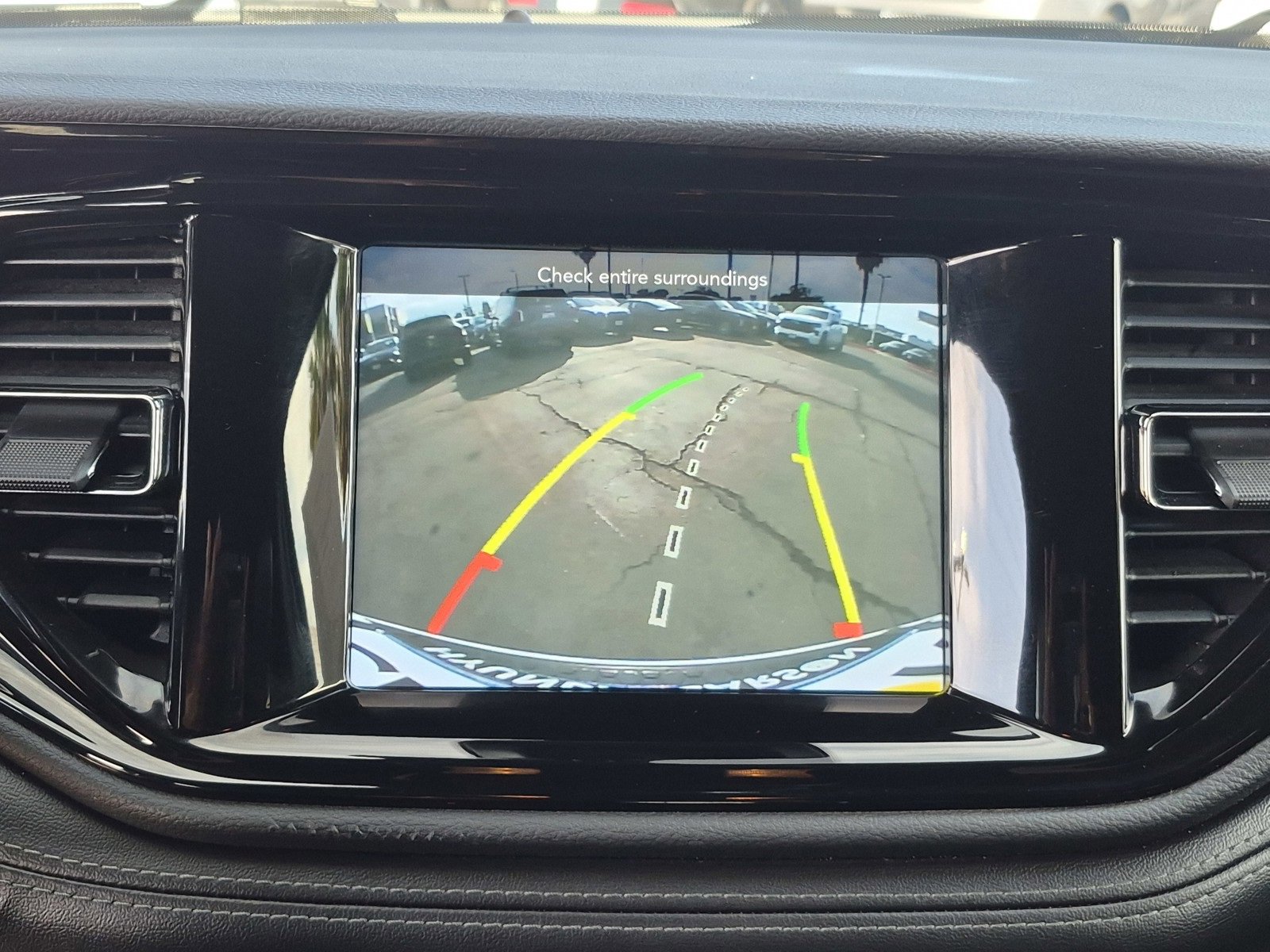 Used 2022 Dodge Durango GT image 25