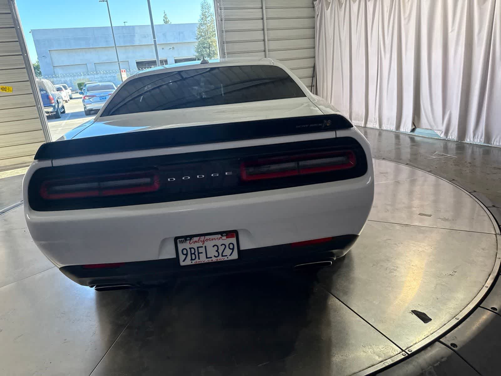 Used 2022 Dodge Challenger R/T Scat Pack RWD image 6