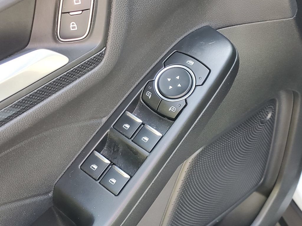 Used 2025 Ford Escape ST-Line Select AWD/4WD image 7