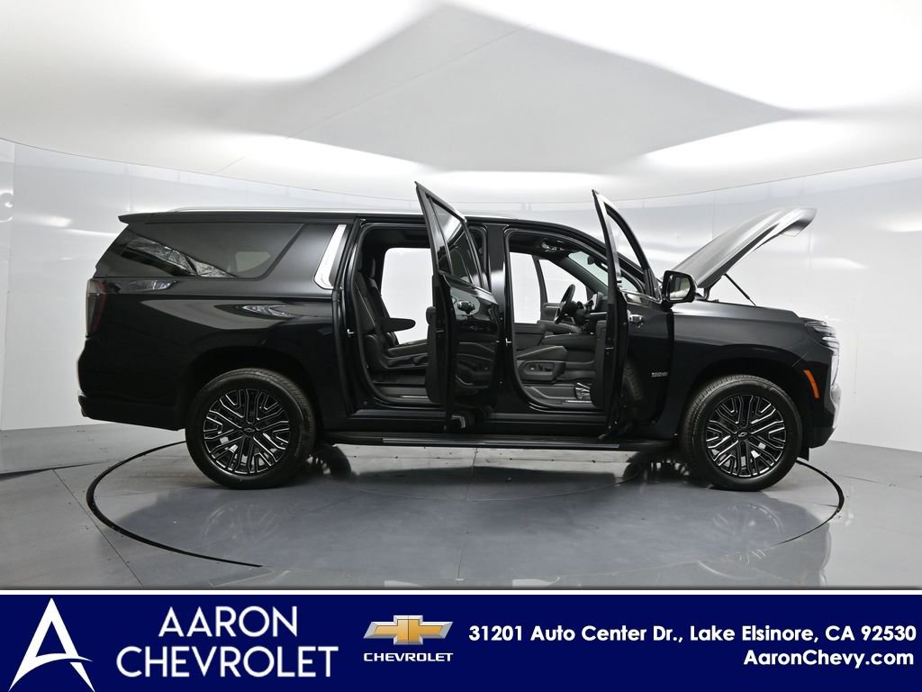 New 2026 Chevrolet Suburban Premier w/ Sun And Tow Package image 3