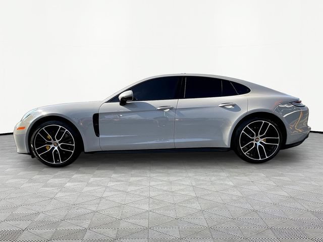 Used 2021 Porsche Panamera RWD image 4