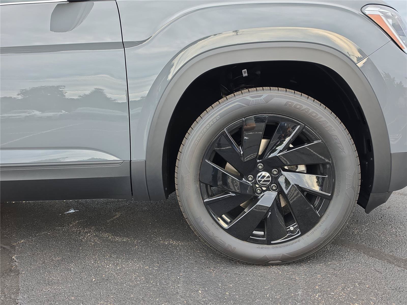 New 2026 Volkswagen Atlas SE AWD/4WD image 10