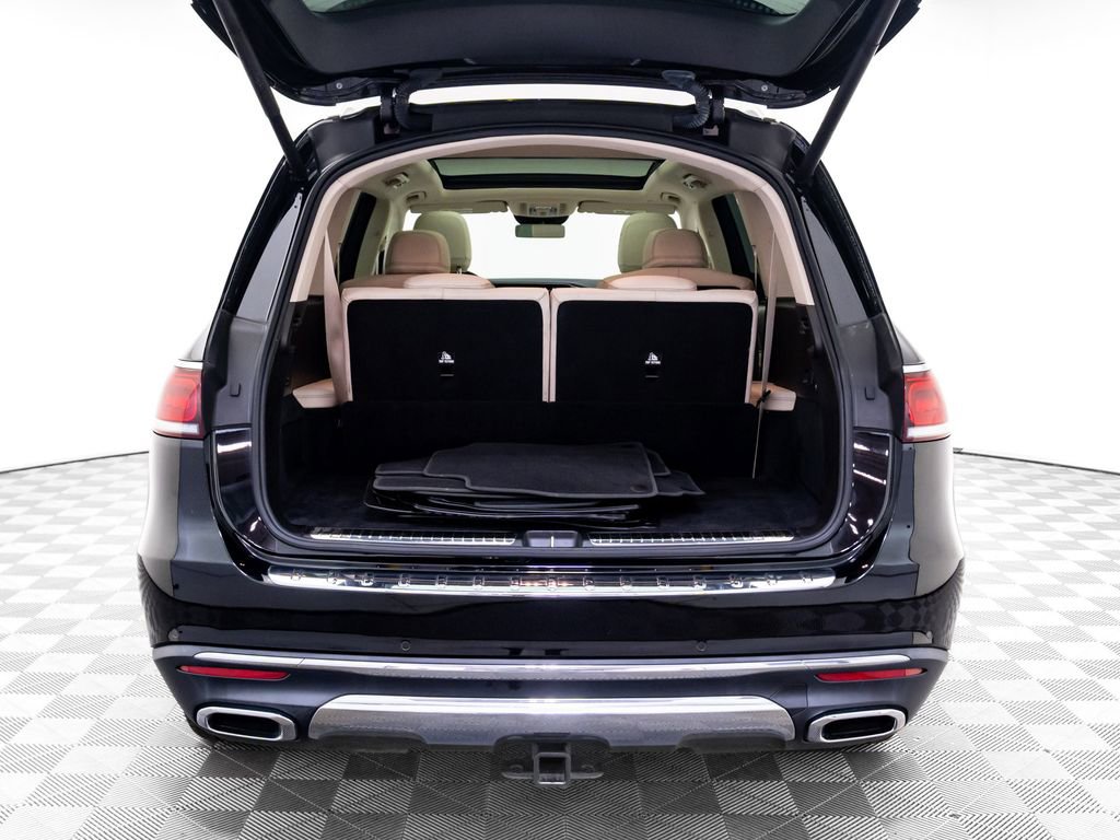 Used 2023 Mercedes-Benz GLS 450 4MATIC image 37