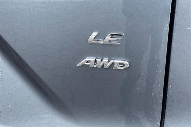 Certified 2023 Toyota Corolla Cross LE AWD/4WD image 32