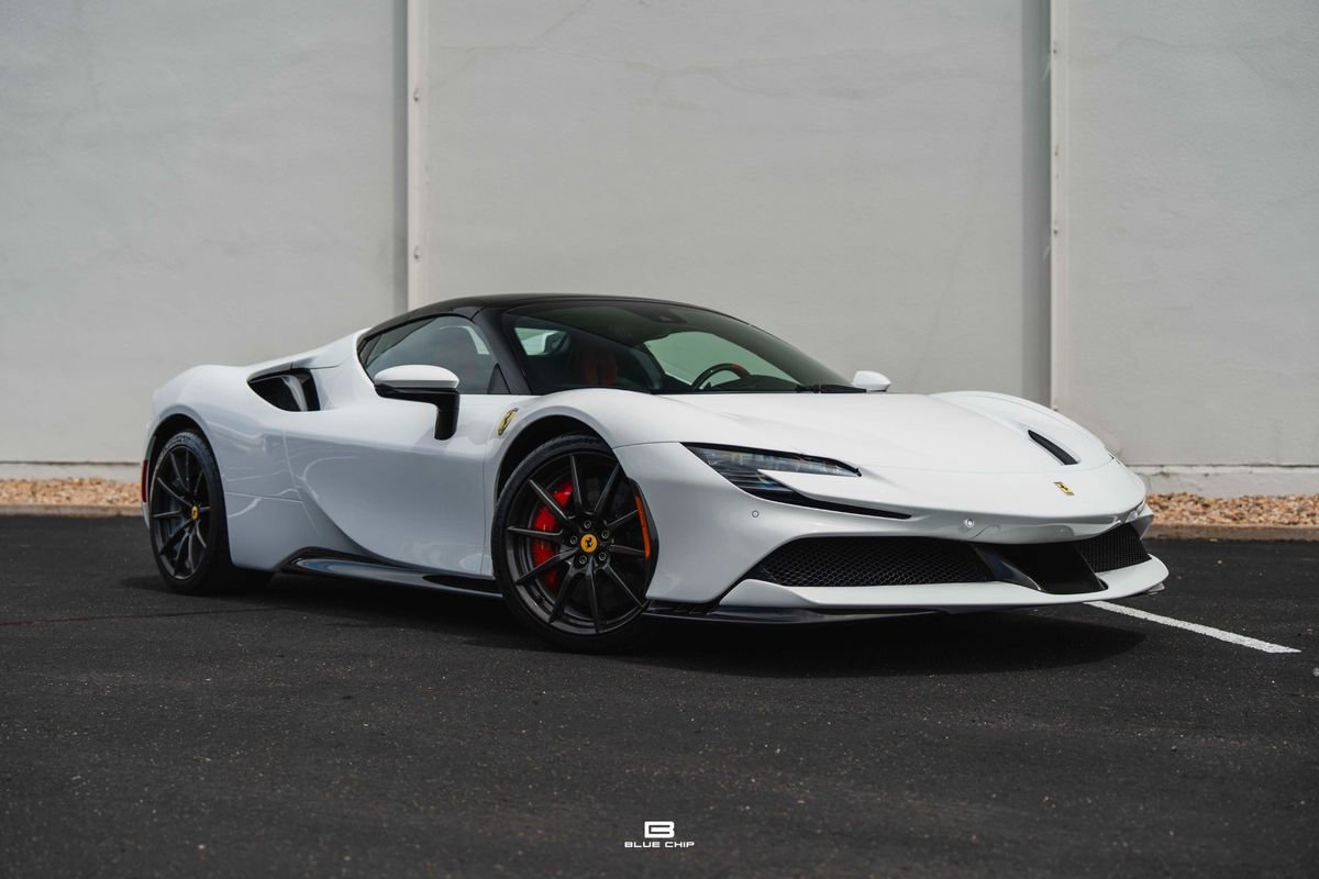 Used 2023 Ferrari SF90 Spider AWD/4WD image 1