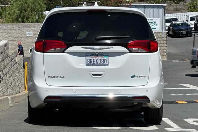 Used 2019 Chrysler Pacifica Limited w/ Advanced Safetytec Group FWD image 5