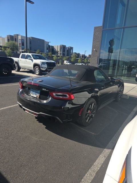 Used 2017 FIAT 124 Spider Abarth image 3